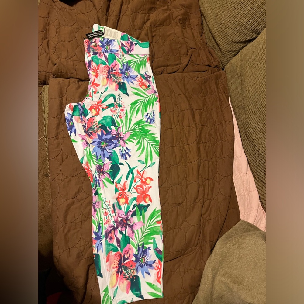 HUE Tropical Capri 1X - Picture 2 of 5